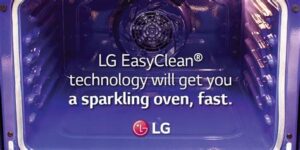 How to Clean an Oven That Smells Like Smoke: Easy Solutions